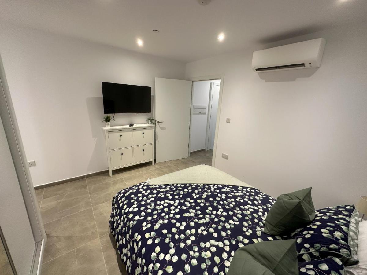 Brand New - Massive Studio - E1 - Self Catering Gibraltar Ngoại thất bức ảnh